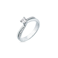 Anello solitario in oro bianco 18 kt con diamanti 0.23 ct SI G – Brillante armonia firmata Idee Preziose dal 1987 - IP.AK18B/13D